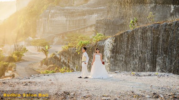 prewedding di pantai melasti