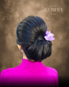 makeup graduation denpasar